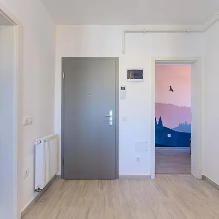 Koa - The Box Apartment Brasov