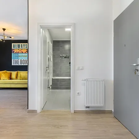 Koa - The Box Apartment *